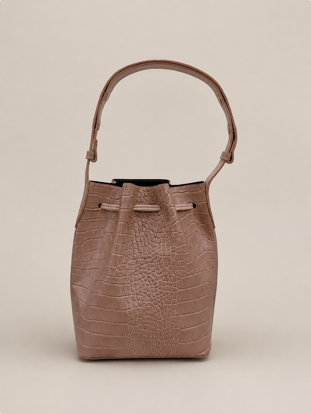 Mora Bucket Bag
