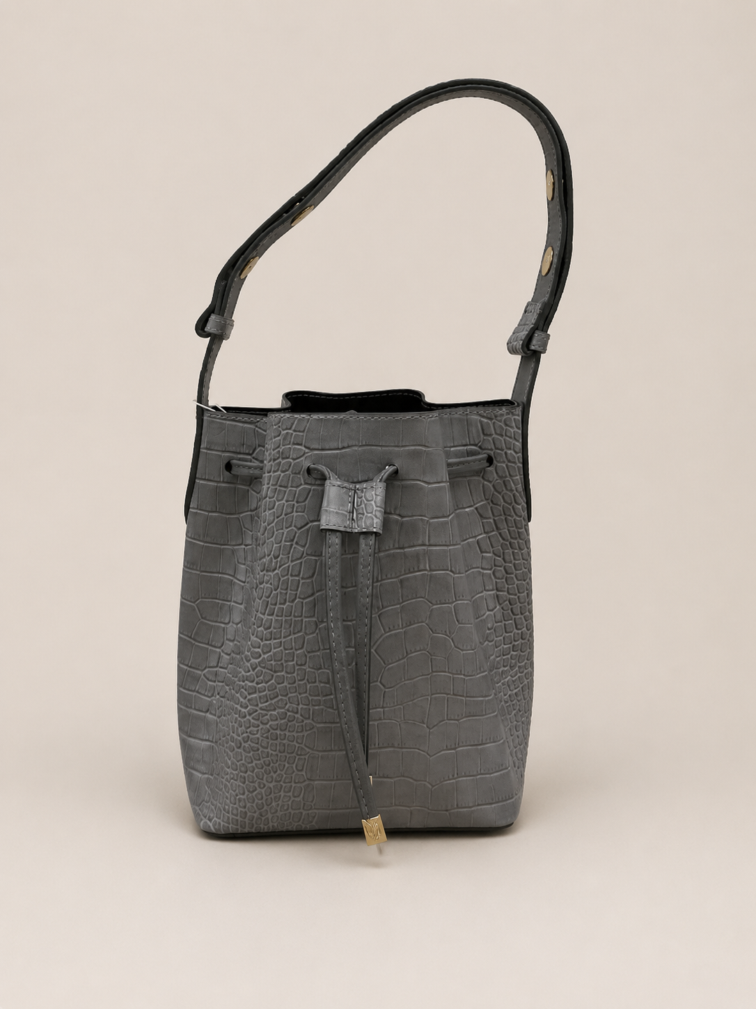 Mora Bucket Bag