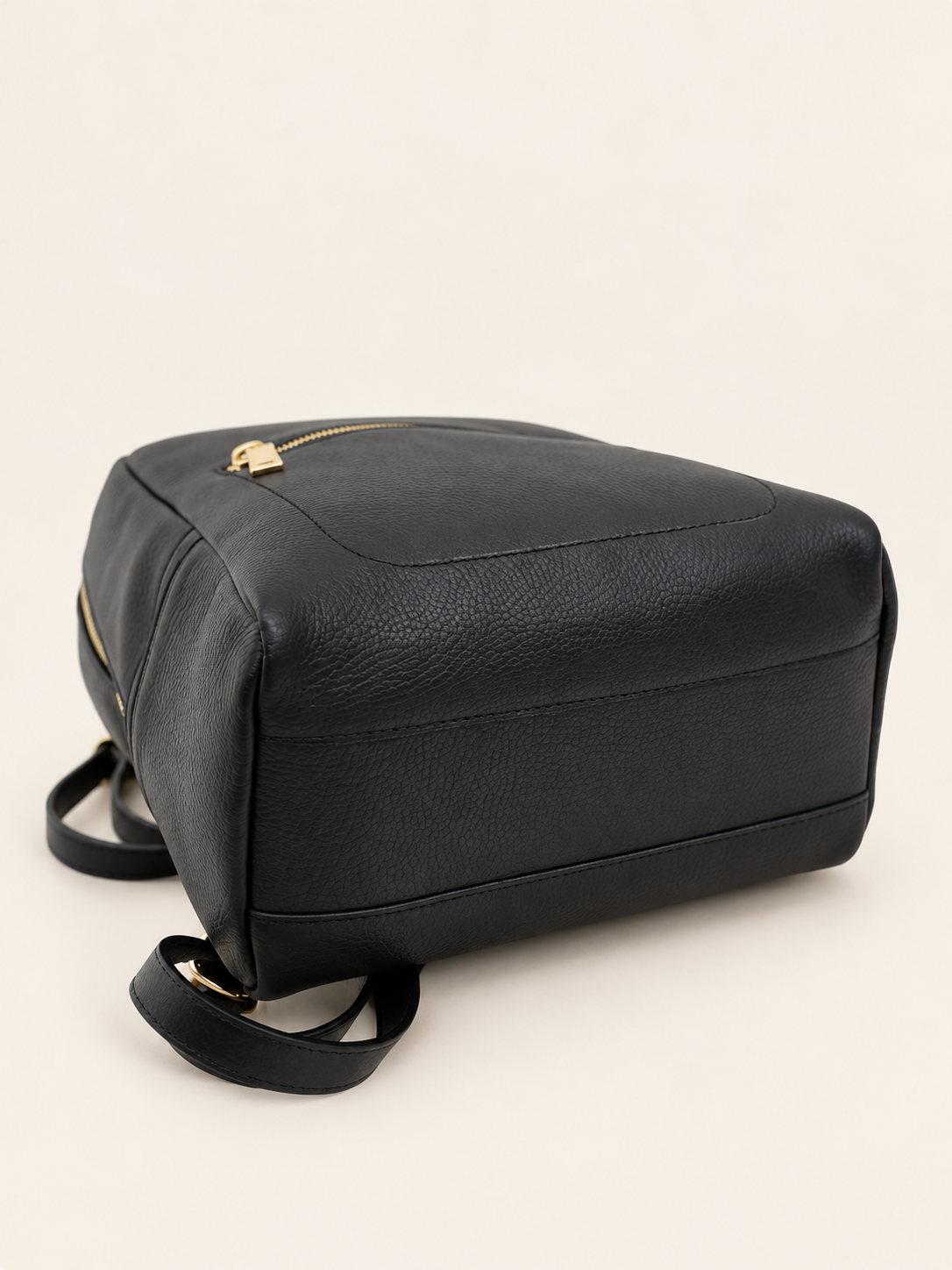 RI Backpack